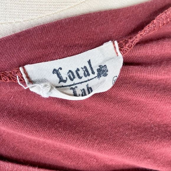 Local Lab Wild & Free Cropped Tee - Size XS - Picture 5 of 5